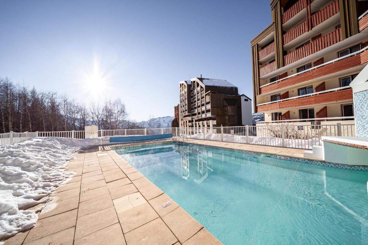 Appartement Pour 5 - Residence Avec Piscine Et Spa Huez Exterior foto